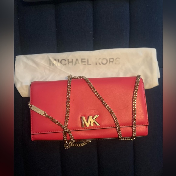 Michael kors special edition crossbody - Picture 3 of 10